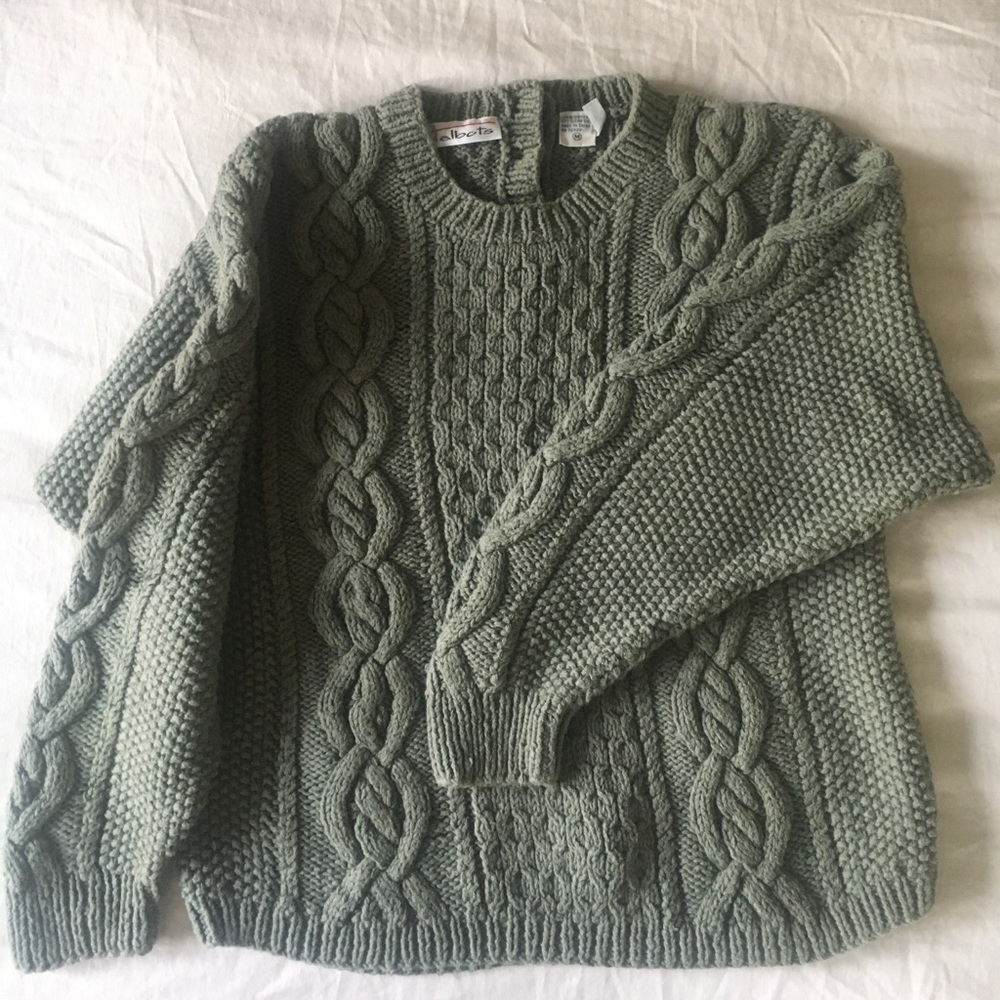 Women’s M Talbots cotton sweater